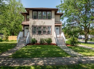 1902 S 7th Ave, Maywood, IL