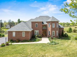 105 Ana Marie Blvd, Waynesboro, VA 22980