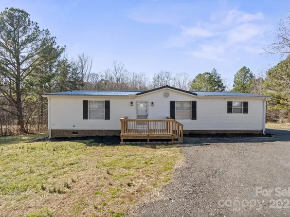145 Morcroft Ln, Cleveland, NC 27013