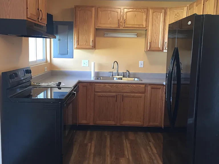 4405 Lambeth Dr — Photo 10