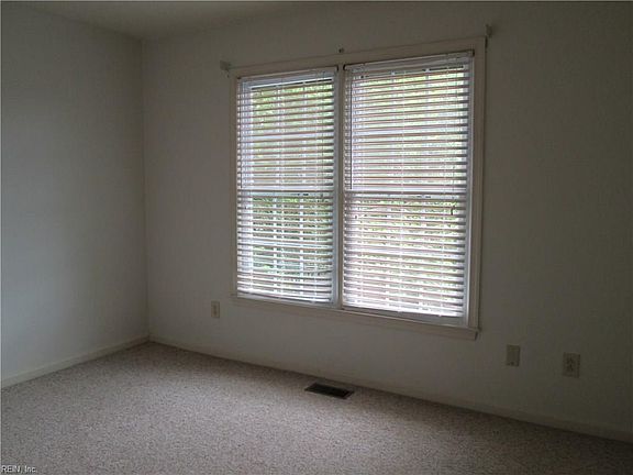 4th image of 5010 Reese Dr N