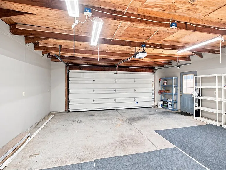 1715 W 1st Ave — Photo 33