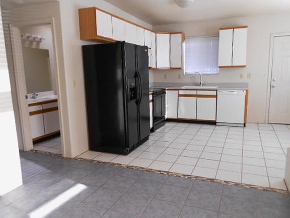 3rd image of 3801 E Glenn St #7
