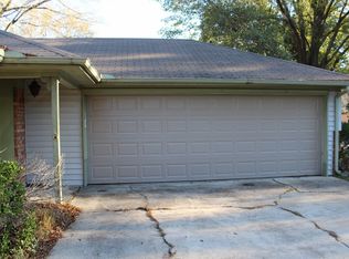 2521 Lakeway Dr, Shreveport, LA 71109