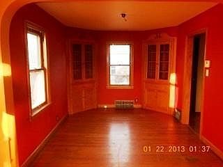 2nd image of 3524 S Taylor Ave