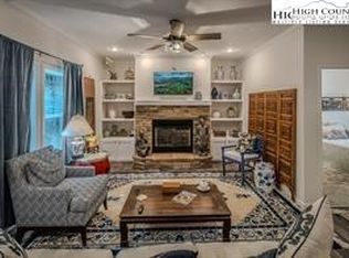 211 & 213 Wild Daisy Ln, Banner Elk, NC 28604