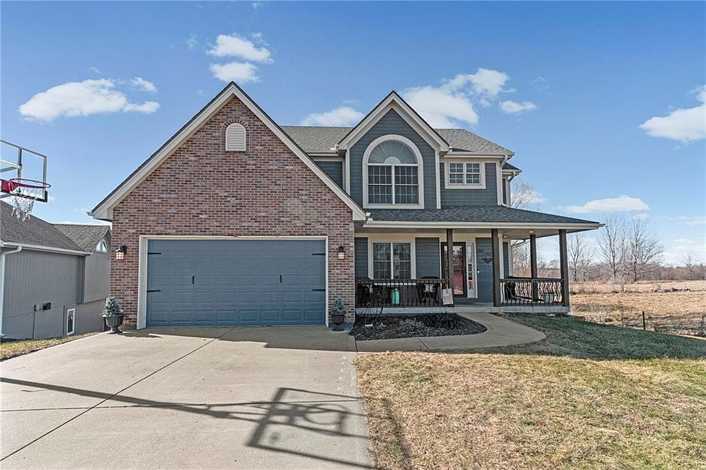 ♡ 1301 NE 196th St, Smithville, MO 64089 | Zillow
