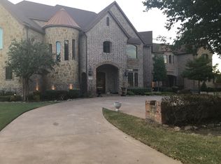 135 Brookbend Dr, Waxahachie, TX 75165