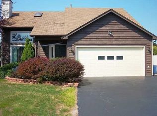 4 Cooper Dr, Hilton, NY 14468