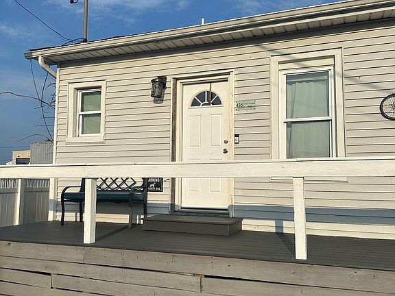 2nd image of 435 Fire Island Ave #435