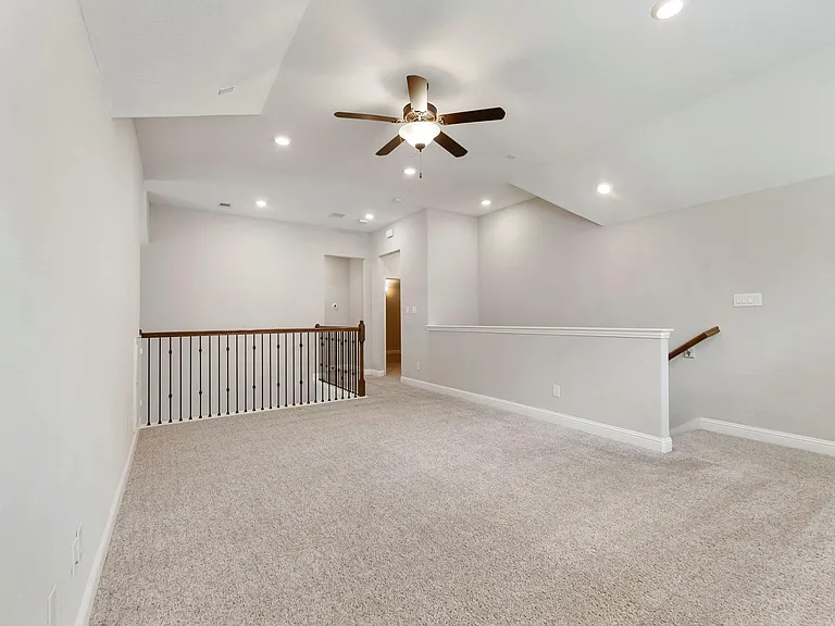 4309 Victoria Pine Dr — Photo 30