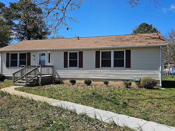 3rd image of 22281 Nomoni St