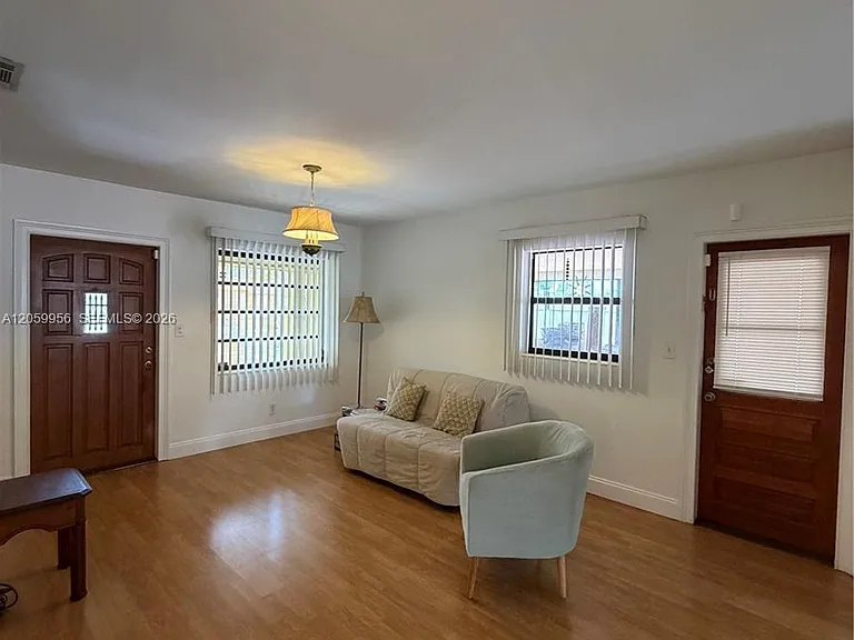 6717 Raleigh St — Photo 12
