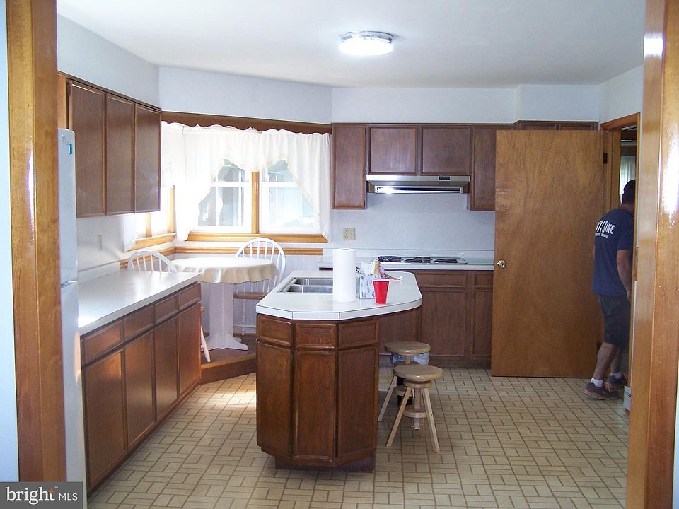 8872 Hedgesville Rd, Hedgesville, WV 25427 Zillow