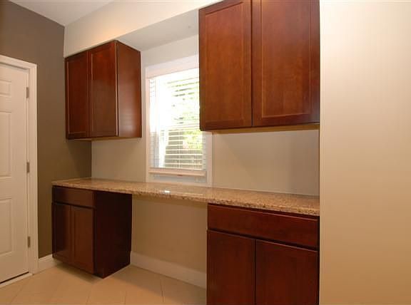 4th image of 7227 Moller Ave