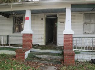 1140 Willcox St, Petersburg, VA 23803