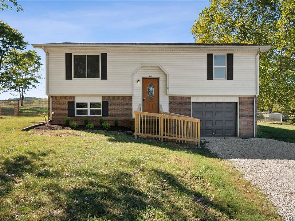 1st image of 867 Witt Rd