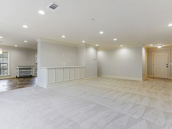 3rd image of 27309 Plantation Dr NE