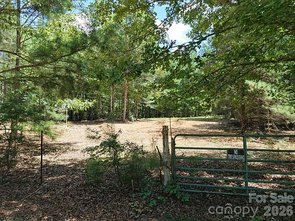3rd image of 0 Montgomery Rd