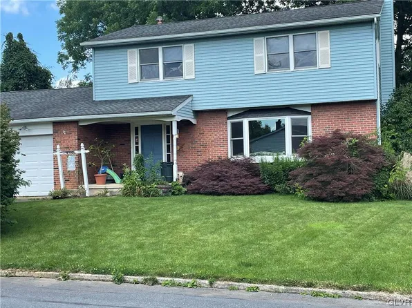 7103 Heather Rd, Macungie, PA 18062