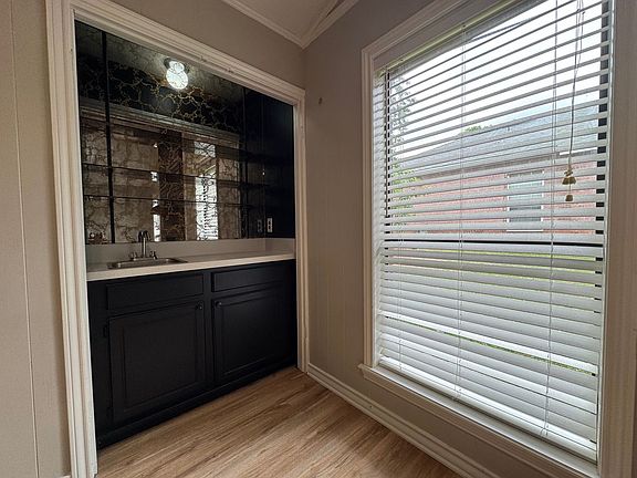 3rd image of 14 Fernwood Dr #14