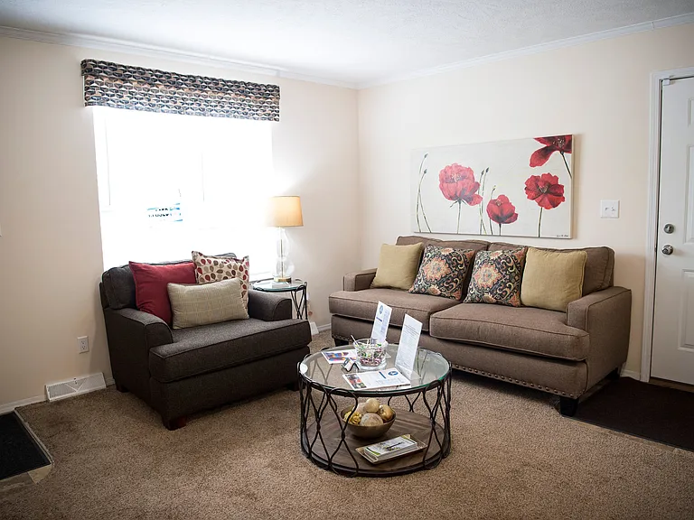 Trail View Apartments — Photo 8