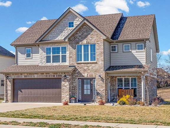 2nd image of 1525 Collins View Way
