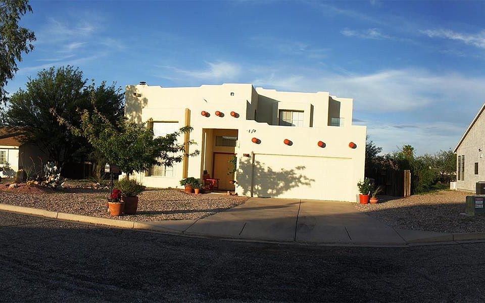 2nd image of 3065 Nichols Dr