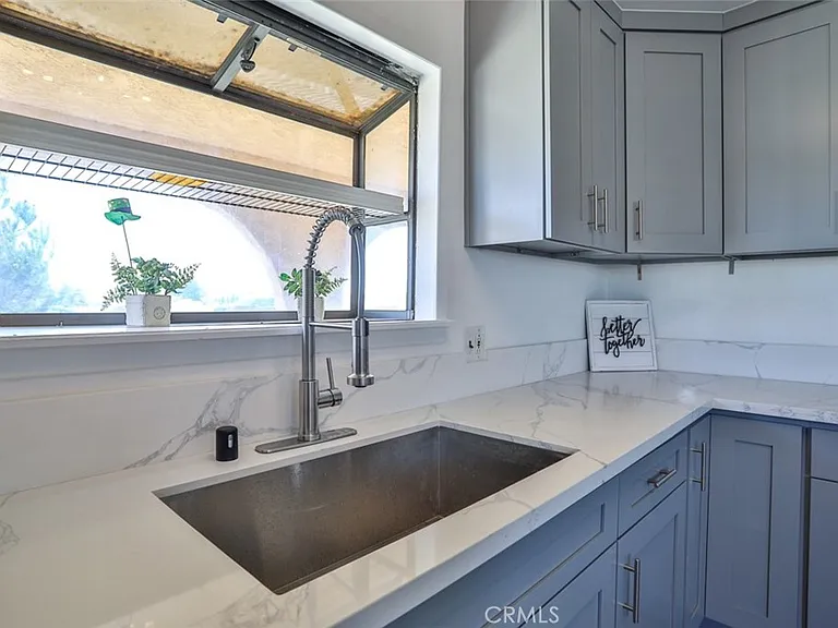 7033 W Avenue A2 — Photo 17