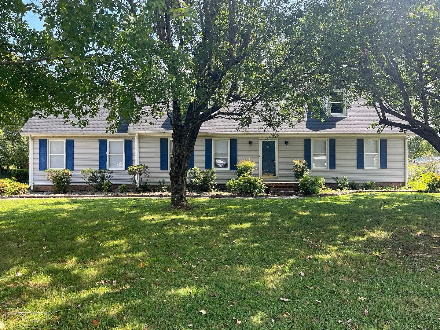 10308 Roanoke Dr — Photo 1