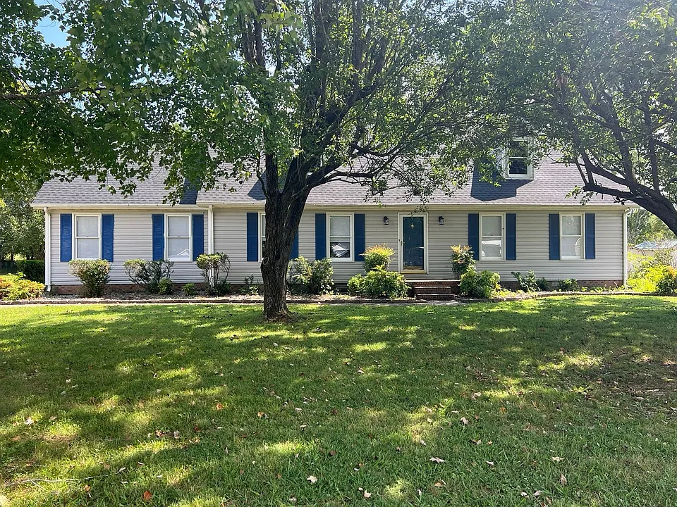 10308 Roanoke Dr