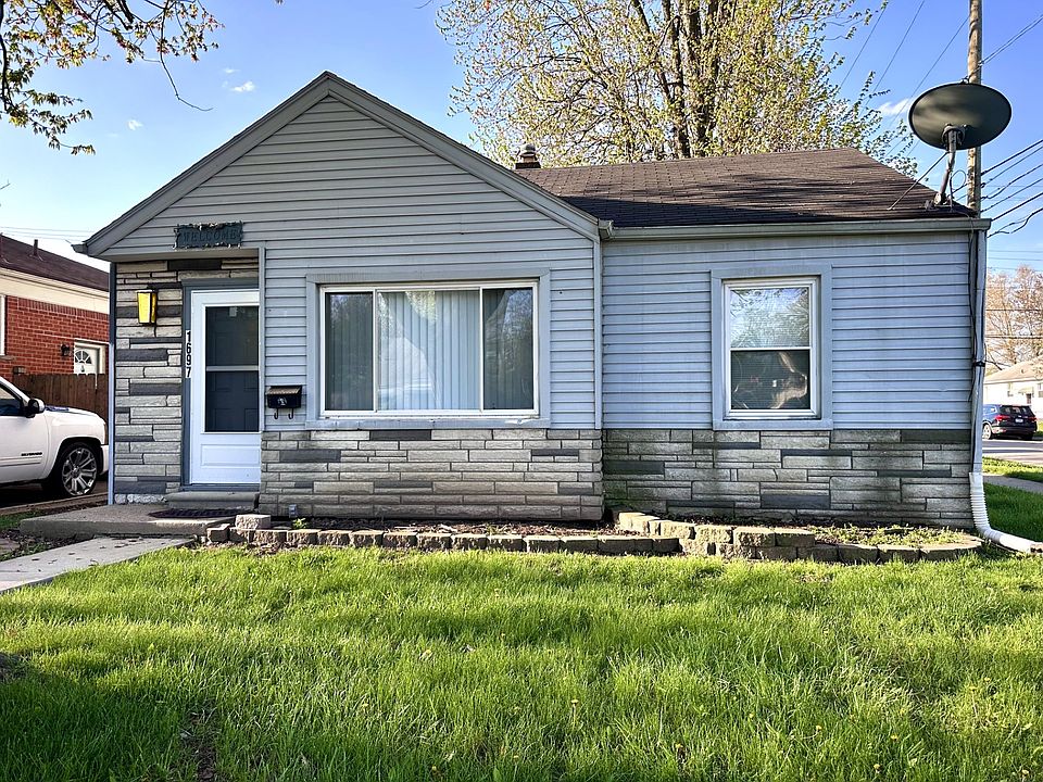 1st image of 1697 London Ave
