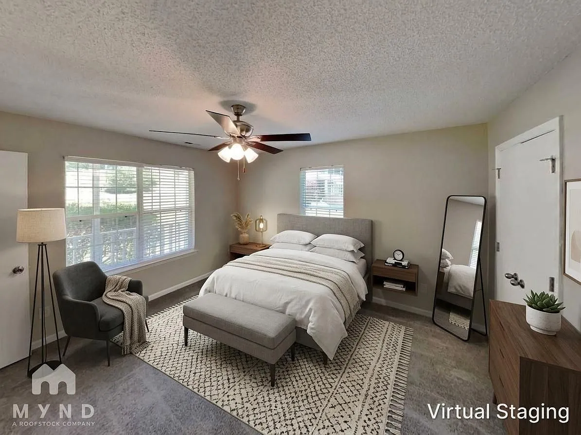3 bed, 2.0 bath, 1321 sqft, $1,799 — Photo 4