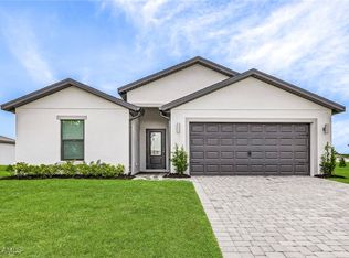 868 Gen D Macarthur Ave, Labelle, FL 33935