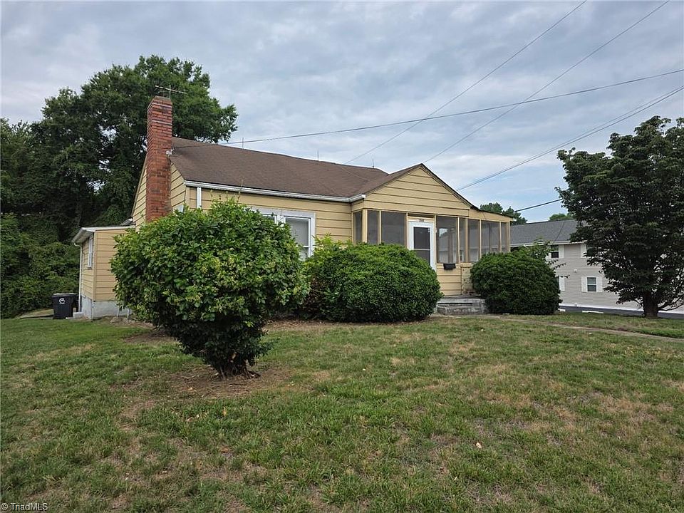 1st image of 600 Warren St