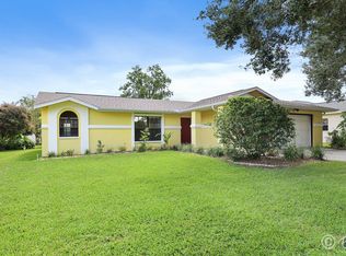 6346 Silver Oaks Dr, Zephyrhills, FL 33542