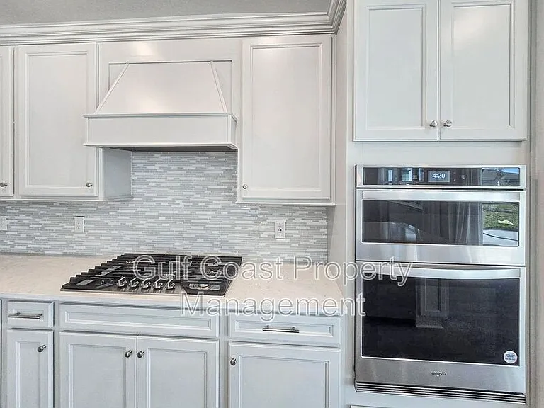 11224 Shoreline Trl — Photo 5