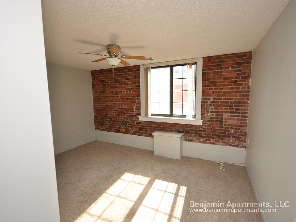 2nd image of 1 Prescott St APT 103