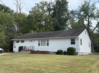 1145 E Walnut St, Carbondale, IL 62901