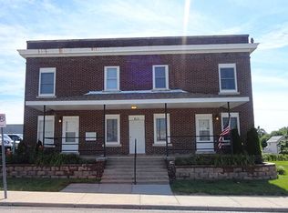 811 S 22nd St APT 1, Omaha, NE 68108