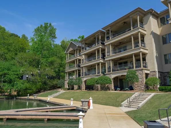 370 Marina Point Rd #E304, Dadeville, AL 36853