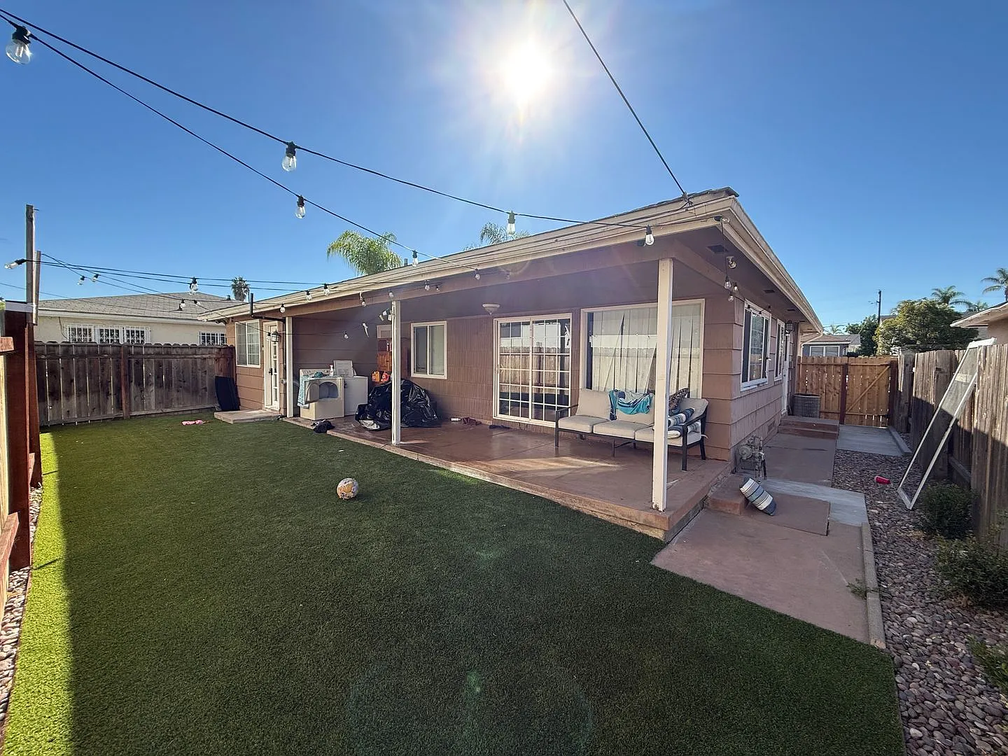 4 Bed/2 Bath on Mary Lane! Quick walk to campus! — Photo 2
