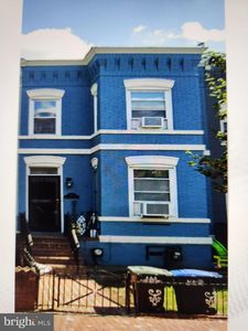 919 F St NE, Washington, DC, 20002