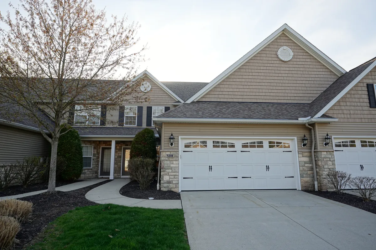 Primary Photo - Montego Place