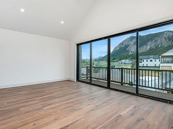 5th image of 180 Elk Valley Road #104