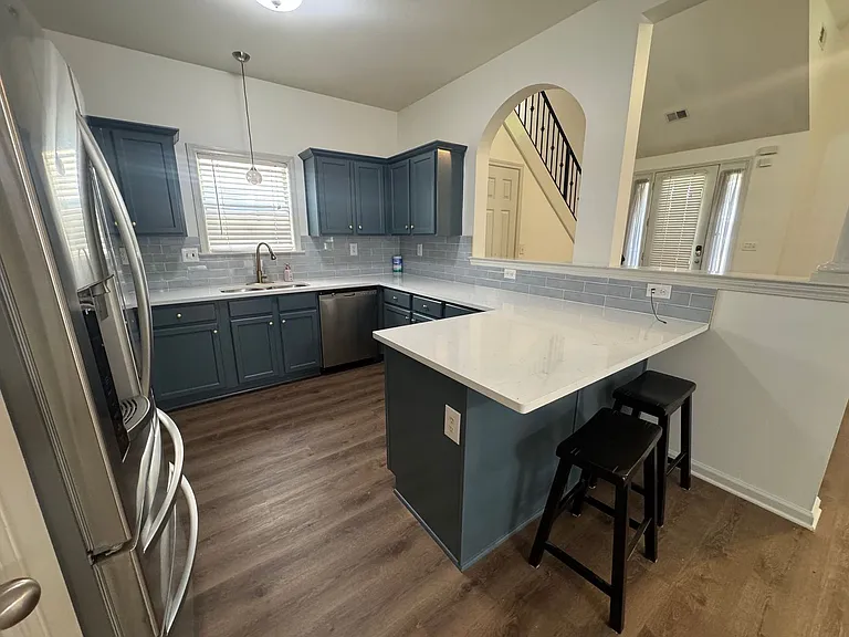 1343 Island Pl E — Photo 11
