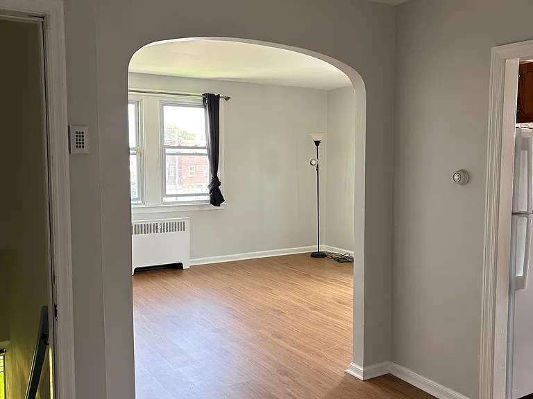 3156 Wellington St #2 — Photo 3