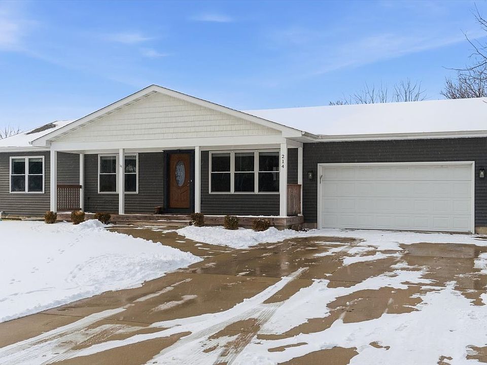 1st image of 214 Garnett Ave