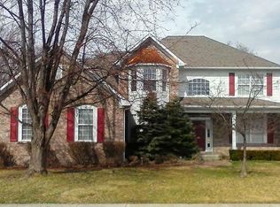 614 Sapphire Dr, Carmel, IN 46032