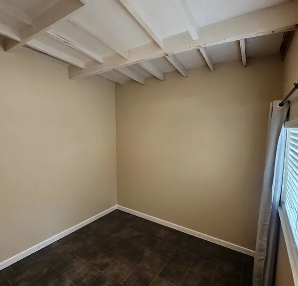 1460 Berry Dr — Photo 8